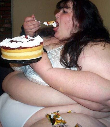 funny+fat+people+women+girl+lady+eating+food+image+pic+photo.jpg