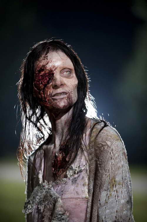 The+Walking+Dead+zombie+girl.jpg