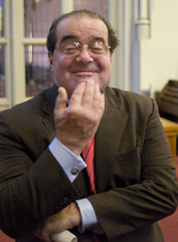 scalia-gesture_1.jpg