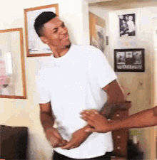 1597796660391.gif