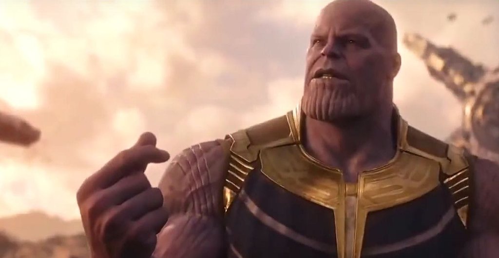 Avengers-Infinity-War-Thanos-Finger-Snap.jpg