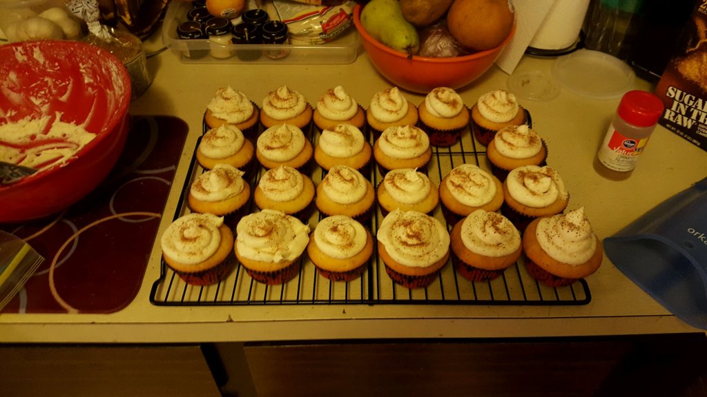 eggnog cupcakes.jpg