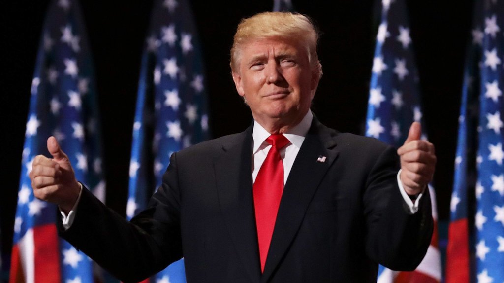 Trump thumbs up.jpg