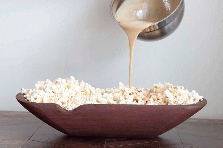 Homemade-Caramel-Popcorn-Animated.gif