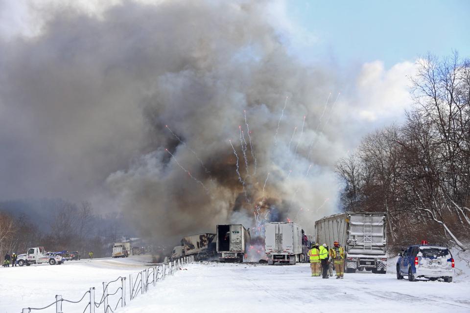 firery-crash-on-i-94-closes-interstate-8e58f5c5bcd124b2.jpg