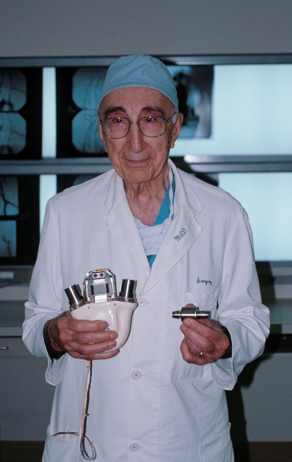 Michael_DeBakey.jpg